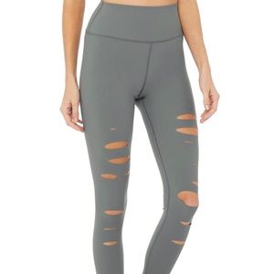 NWT Alo High-Waist Ripped Warrior Legging